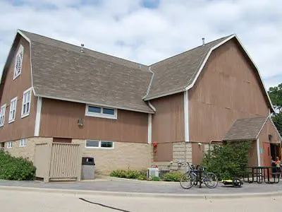 Vogelei Park and Barn